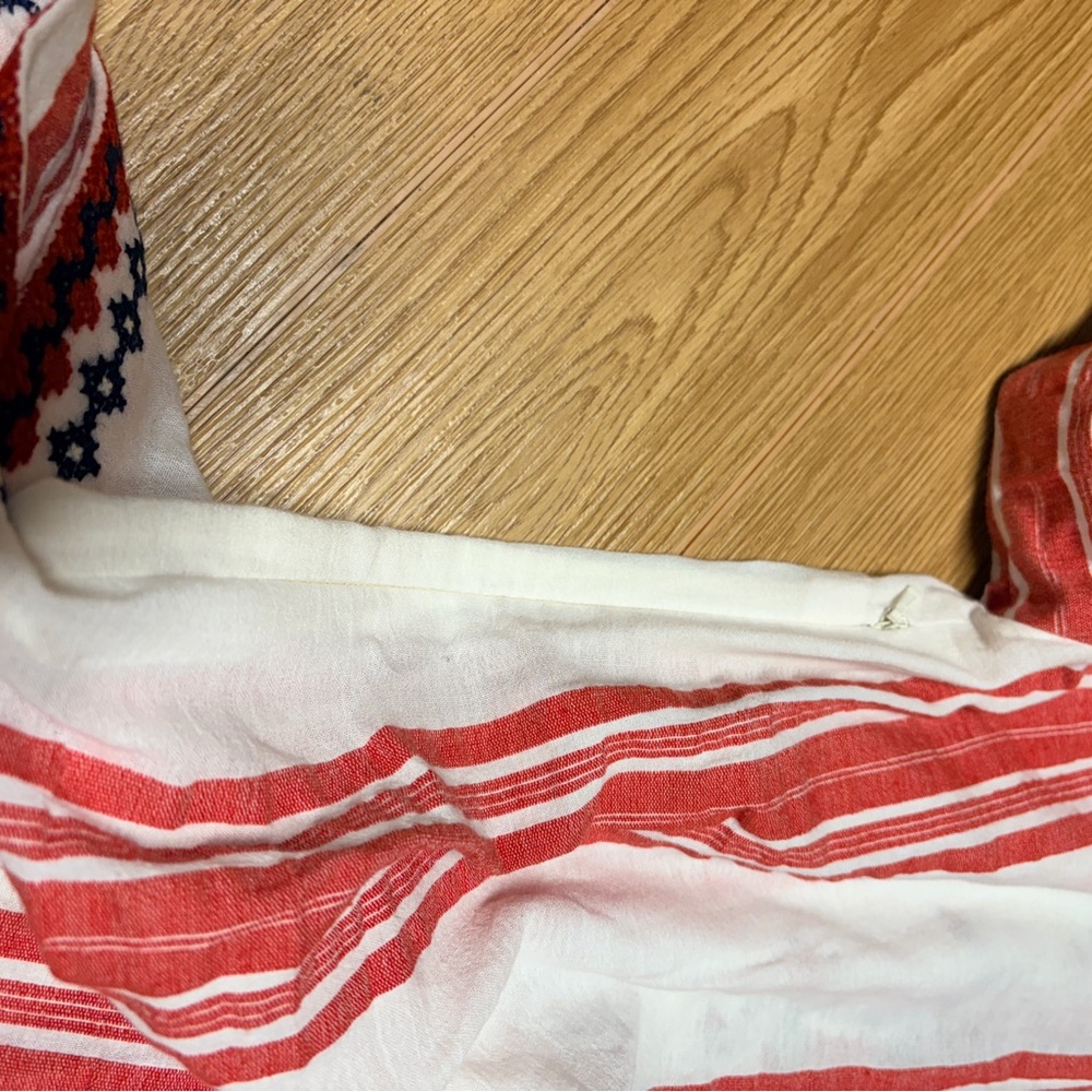 Tory Burch Red White Embroidered Boho Tunic Top Size 4 - Picture 6 of 6